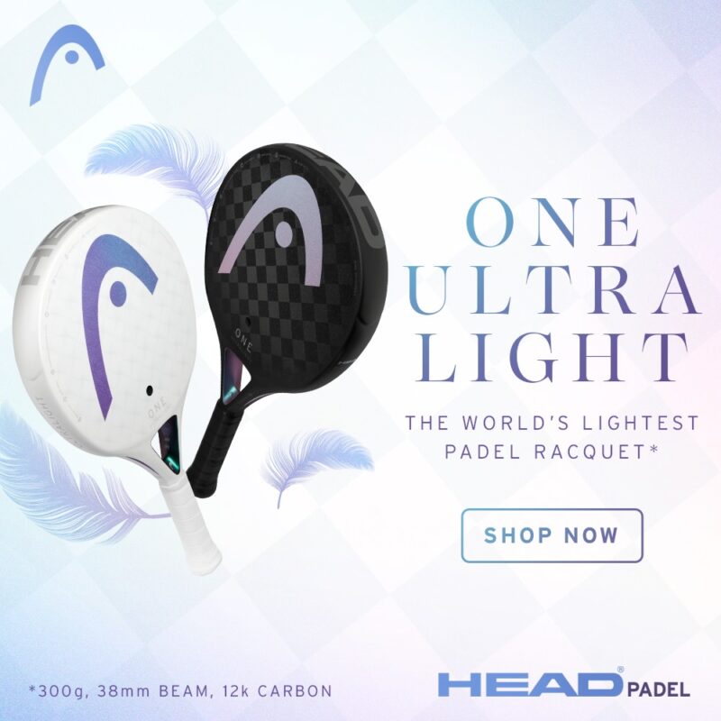 Joueur de padel en action